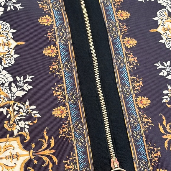 Fashion Nova Elegant Black and Gold Women's Skirt set - Picture 4 of 4